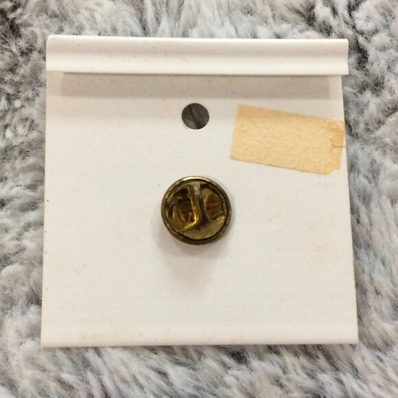 Spirit of Freedom American Flag Pin Pinback - Picture 2 of 2